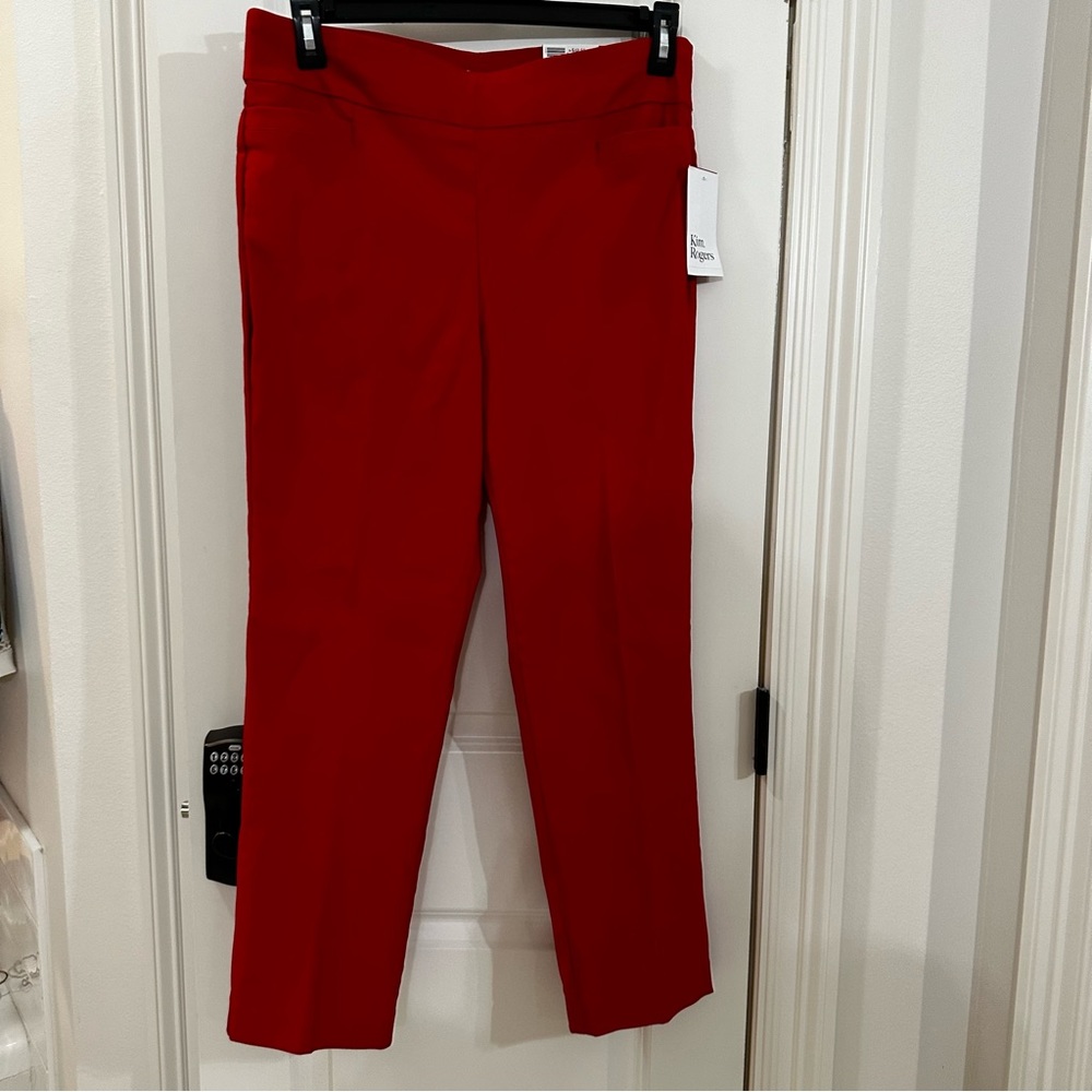 NWT Kim Rogers pull on pants with Tummy Control in 12P Short